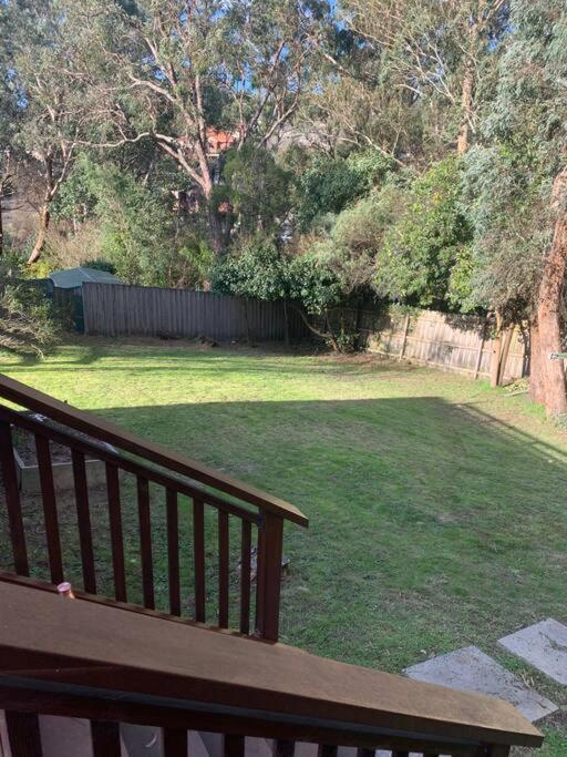 Serene 4-Bedroom House In Melbourne East Mitcham Exterior photo